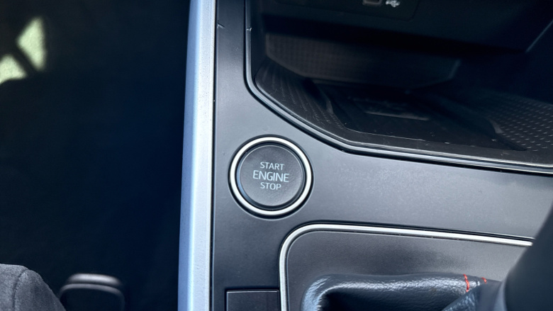 SEAT Arona 1.0 TSI 110 FR Edition 5dr DSG Petrol Hatchback